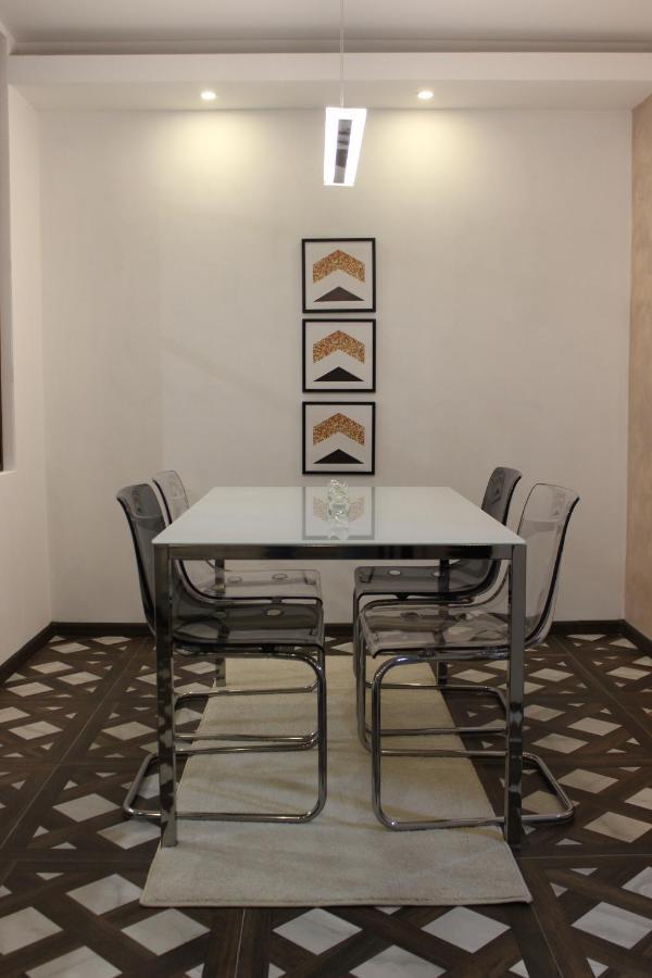 Luxury Apartments Parking In Garage Nis Exterior foto